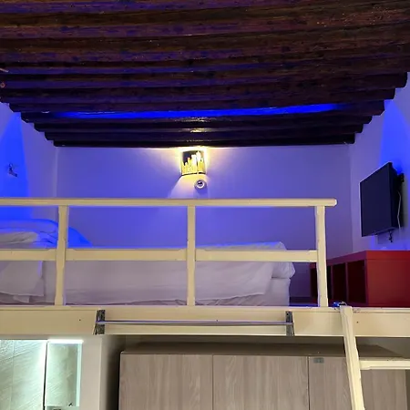 Ca Giardini In Biennale By Bricola Venedig