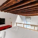 Apartman Ca Giardini In Biennale By Bricola