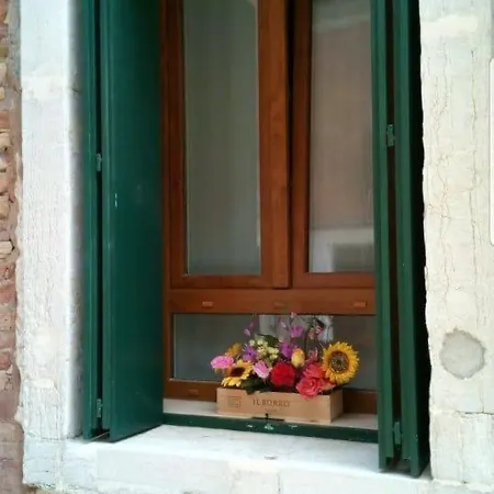 Ca Giardini In Biennale By Bricola Apartment Venice