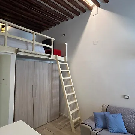 Apartment Ca Giardini In Biennale By Bricola *