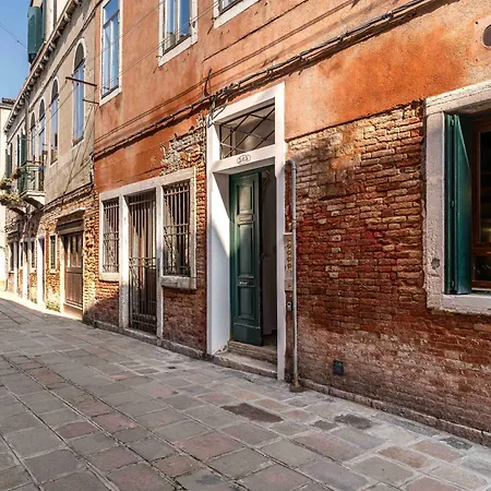 Apartament Ca Giardini In Biennale By Bricola Wenecja